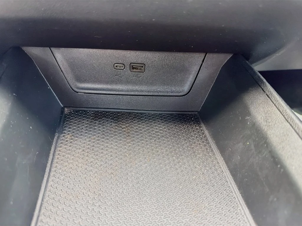 Used 2025 Gray Chevrolet LT image 29