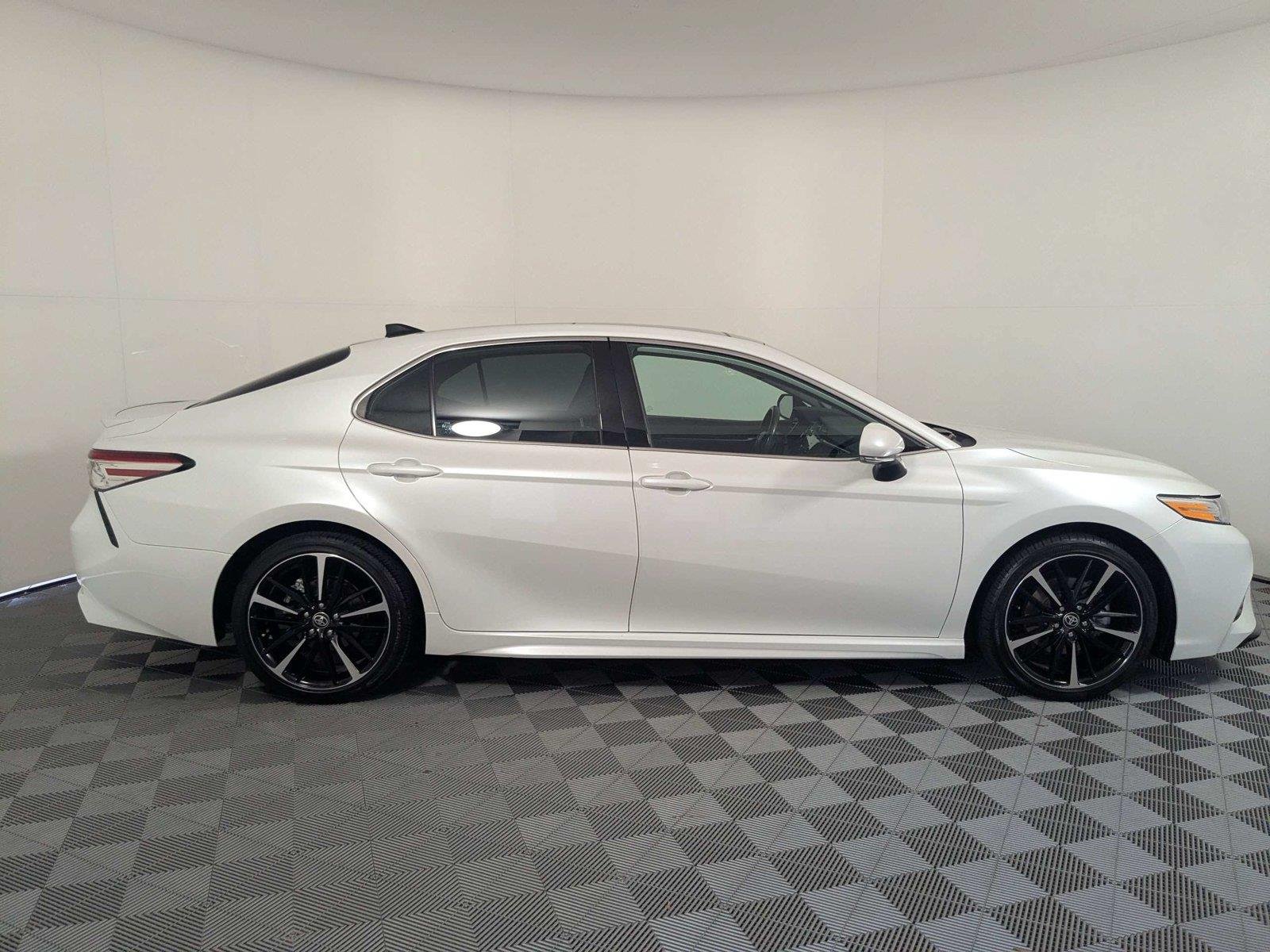 Certified Used 2020 Wind Chill Pearl Toyota XSE image 4