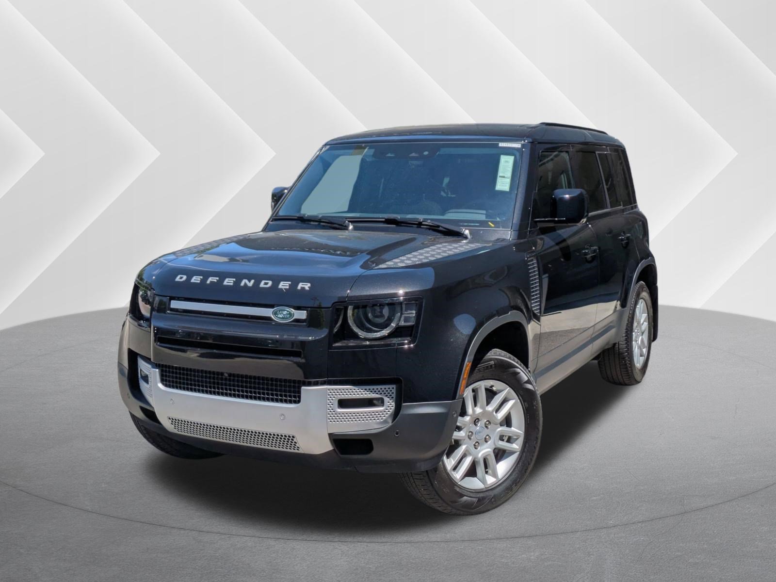 2025 Land Rover Defender 110 S P300's photo