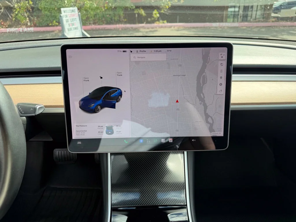 Used 2018 Blue Tesla Long Range image 20