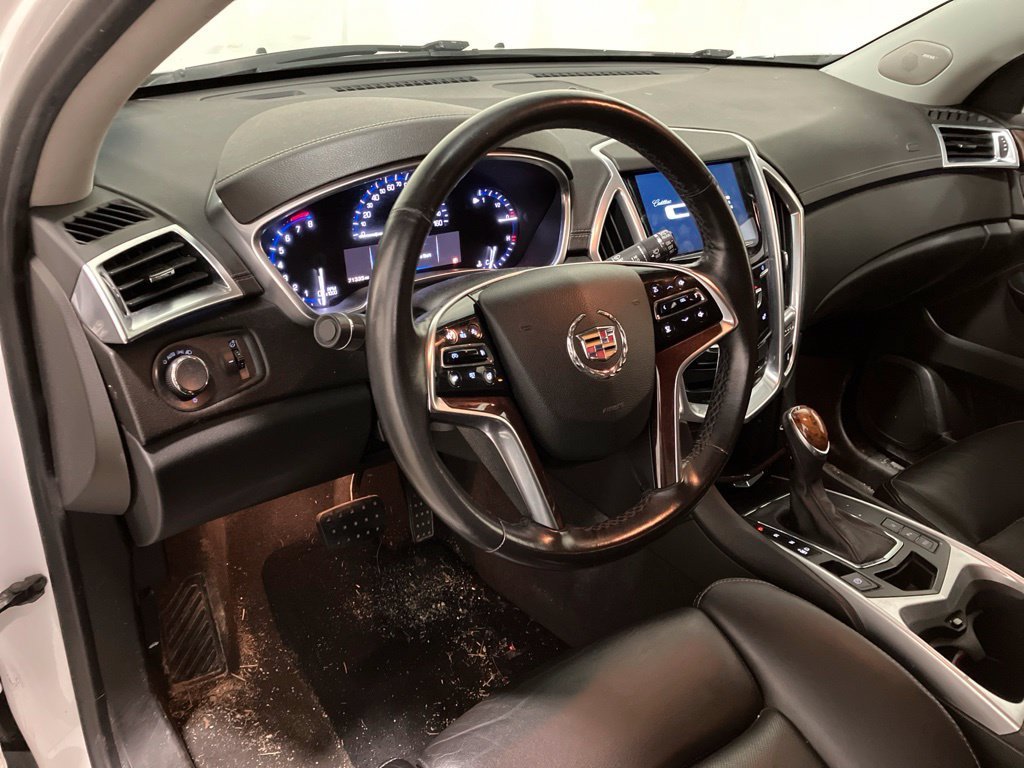 Used 2013 Cadillac SRX Luxury Collection with VIN 3GYFNGE3XDS543128 for sale in Milford, NH