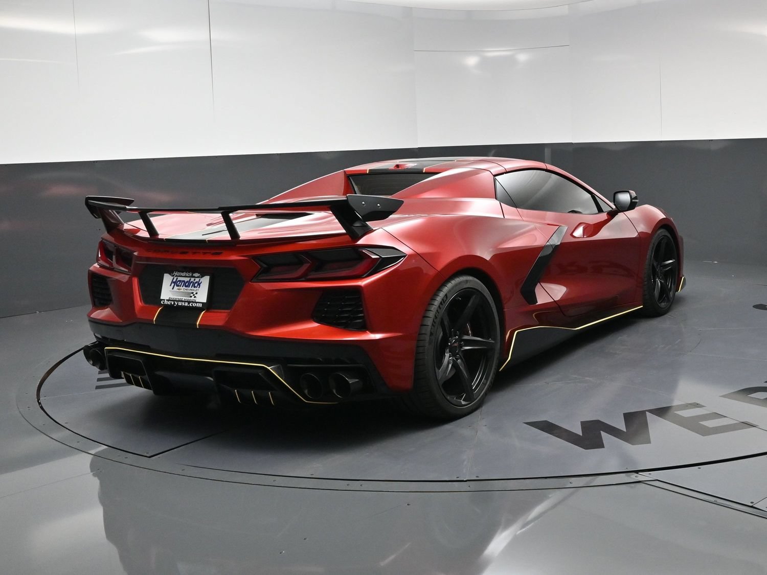 Used 2022 Red Mist Metallic Tintcoat Chevrolet 2LT image 8