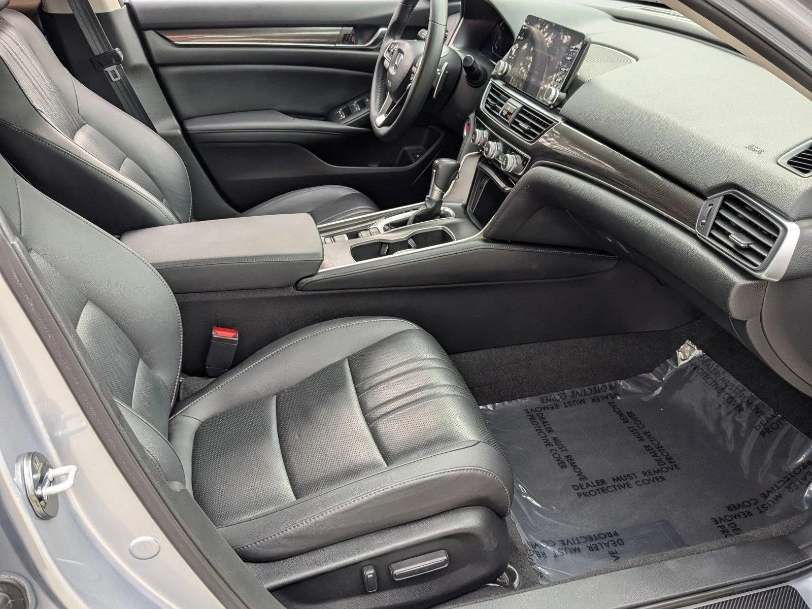 Used 2021 Lunar Silver Metallic Honda Sport SE image 20