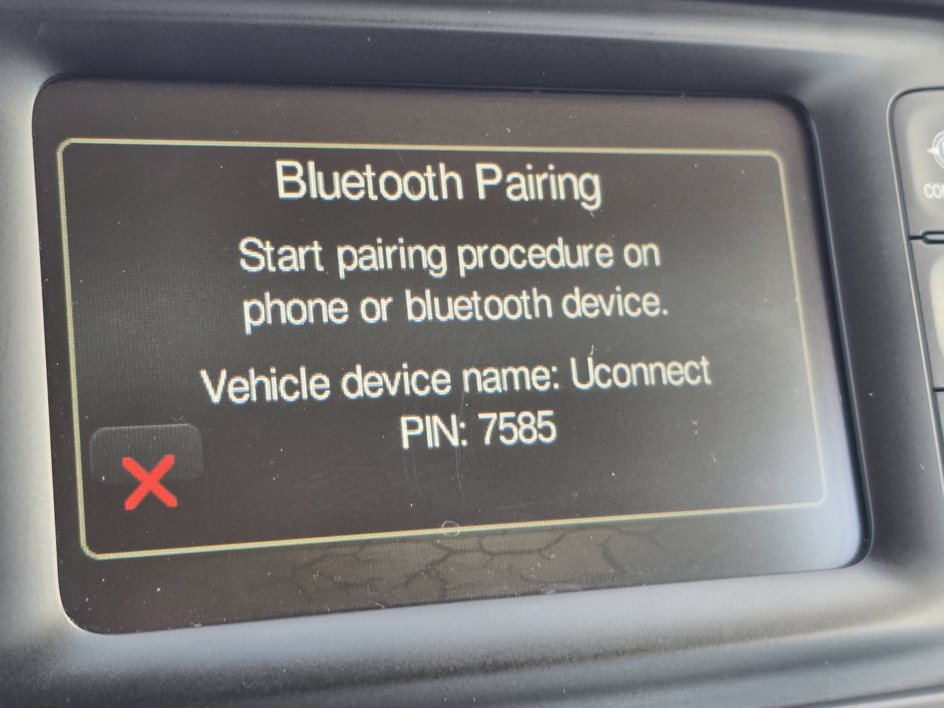 Used 2015 Billet Silver Metallic Clearcoat Jeep Sport image 11