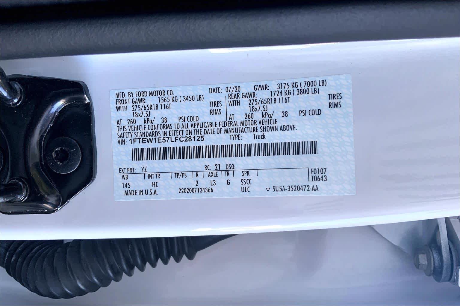 Used 2020 Oxford White Ford LARIAT image 31
