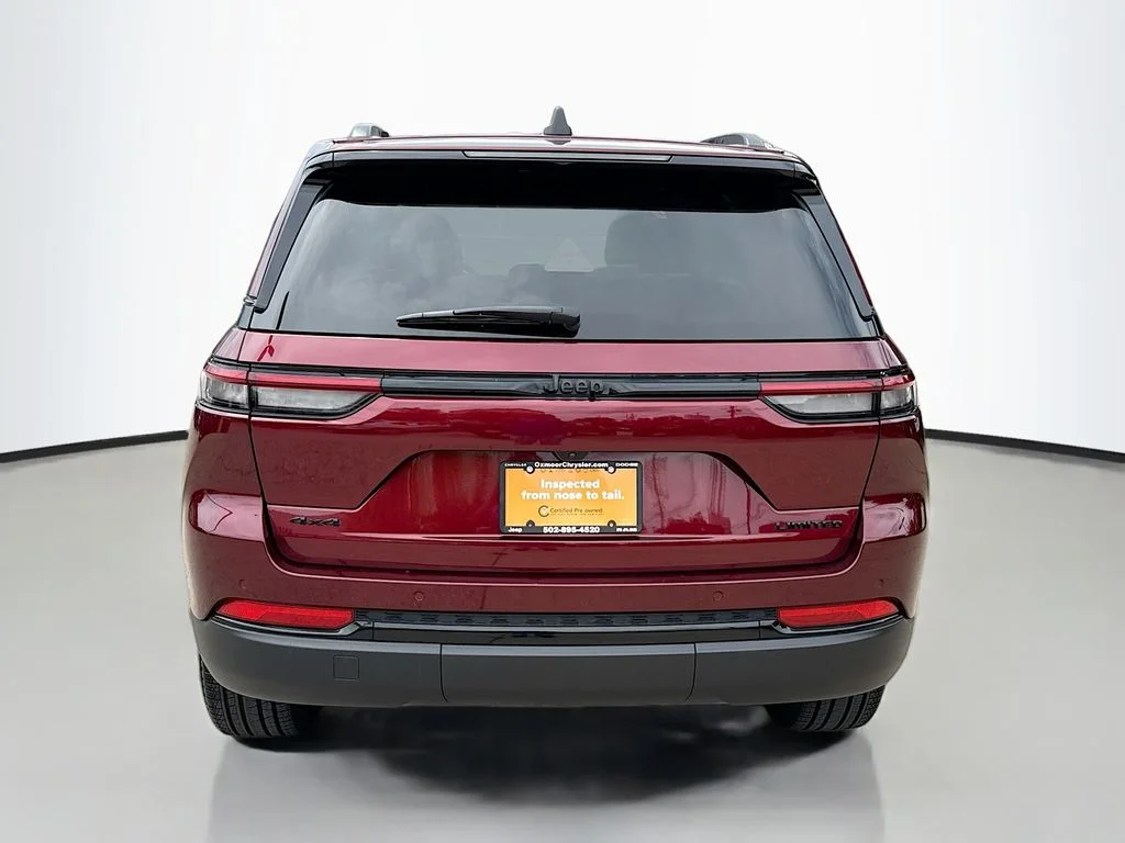 Used 2025 Velvet Red Pearlcoat Jeep Limited image 7