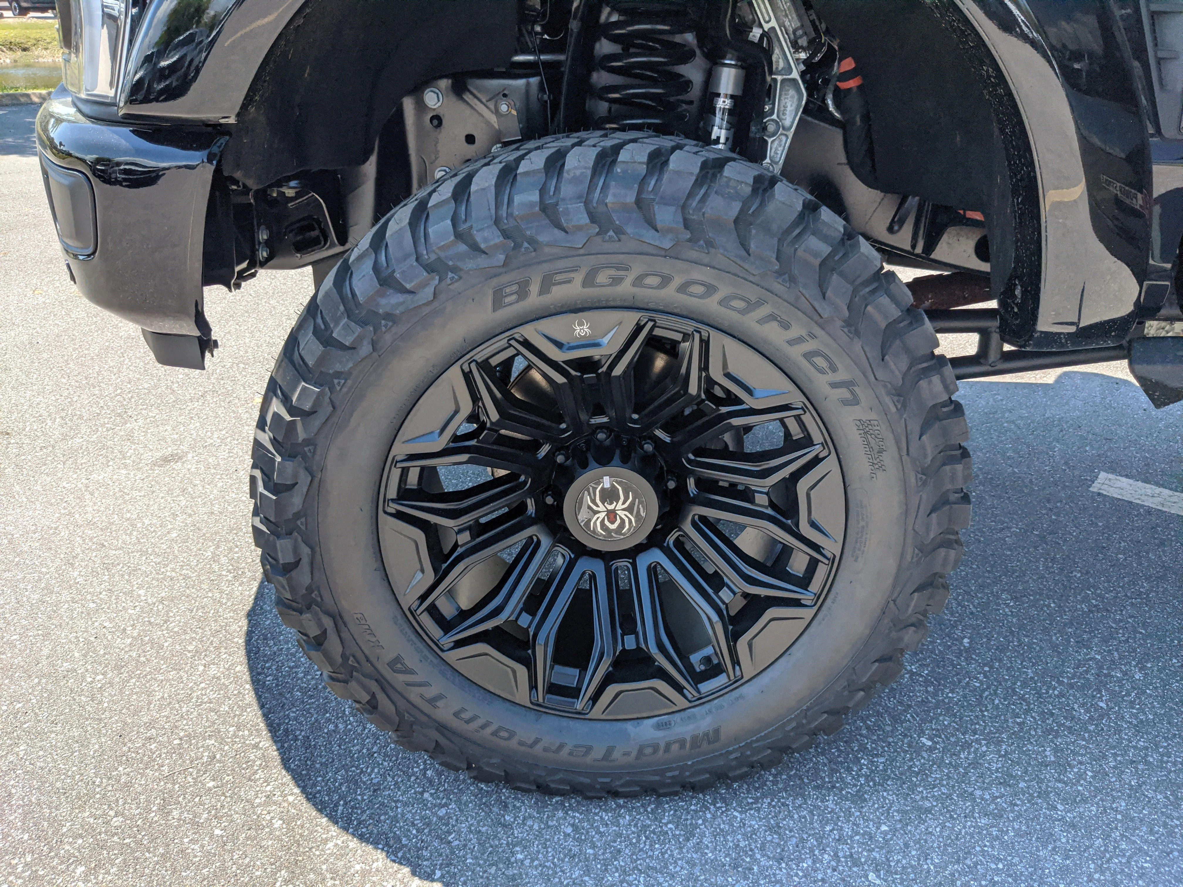 New 2026 Agate Black Metallic Ford F-250® Lariat® image 31