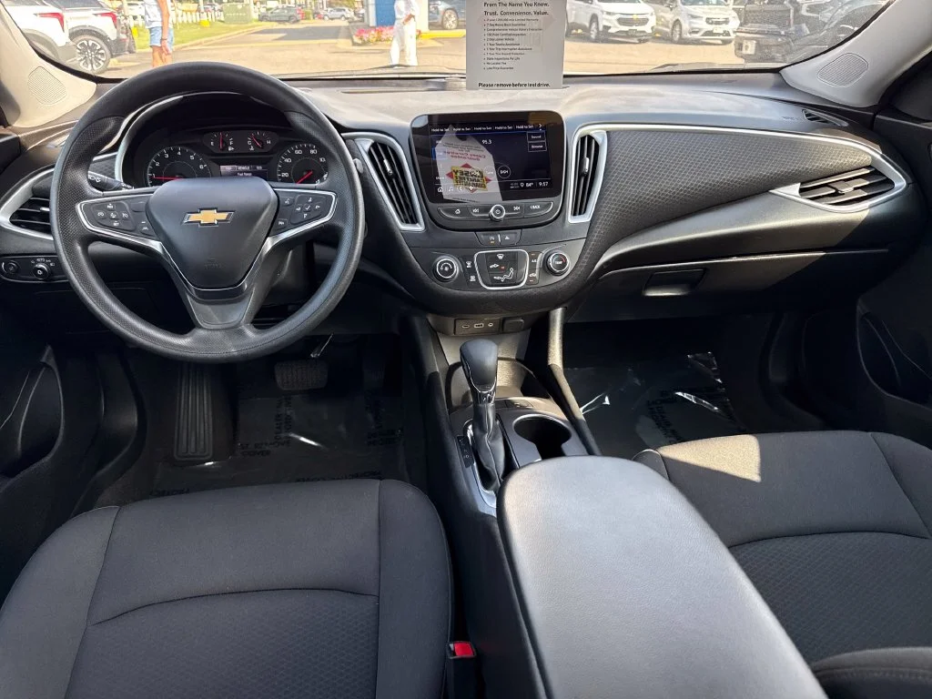 Used 2024 White Chevrolet LS image 20