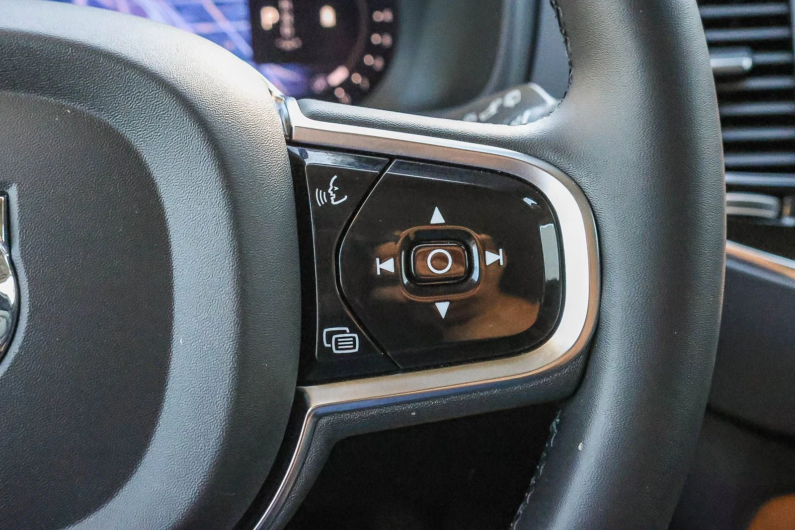 2023 Volvo XC90 Plus - Photo 30
