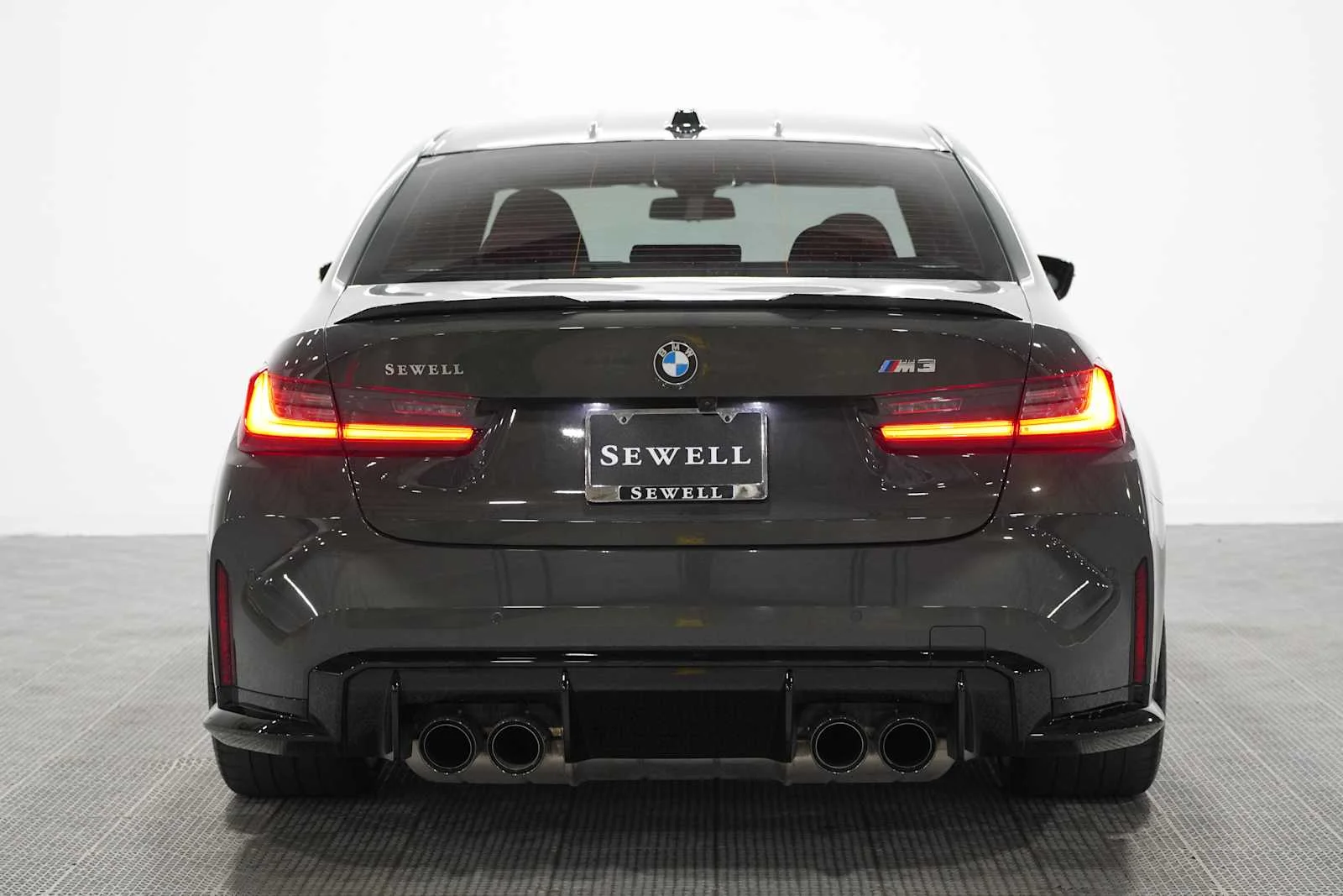 Certified Used 2024 Dravit Grey Metallic BMW  image 5