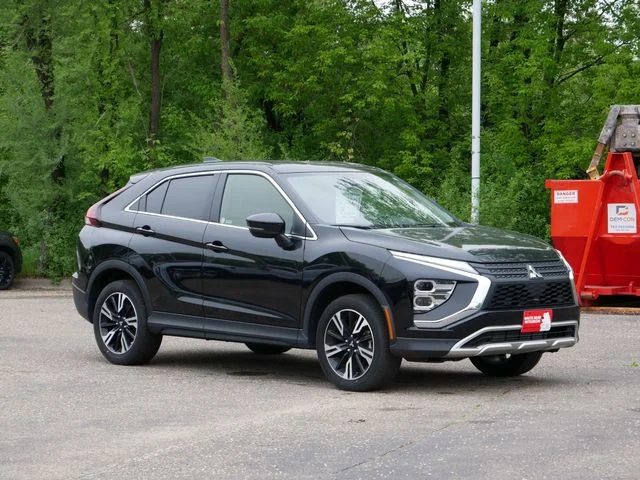 2025 Mitsubishi Eclipse Cross SE S-AWC's photo