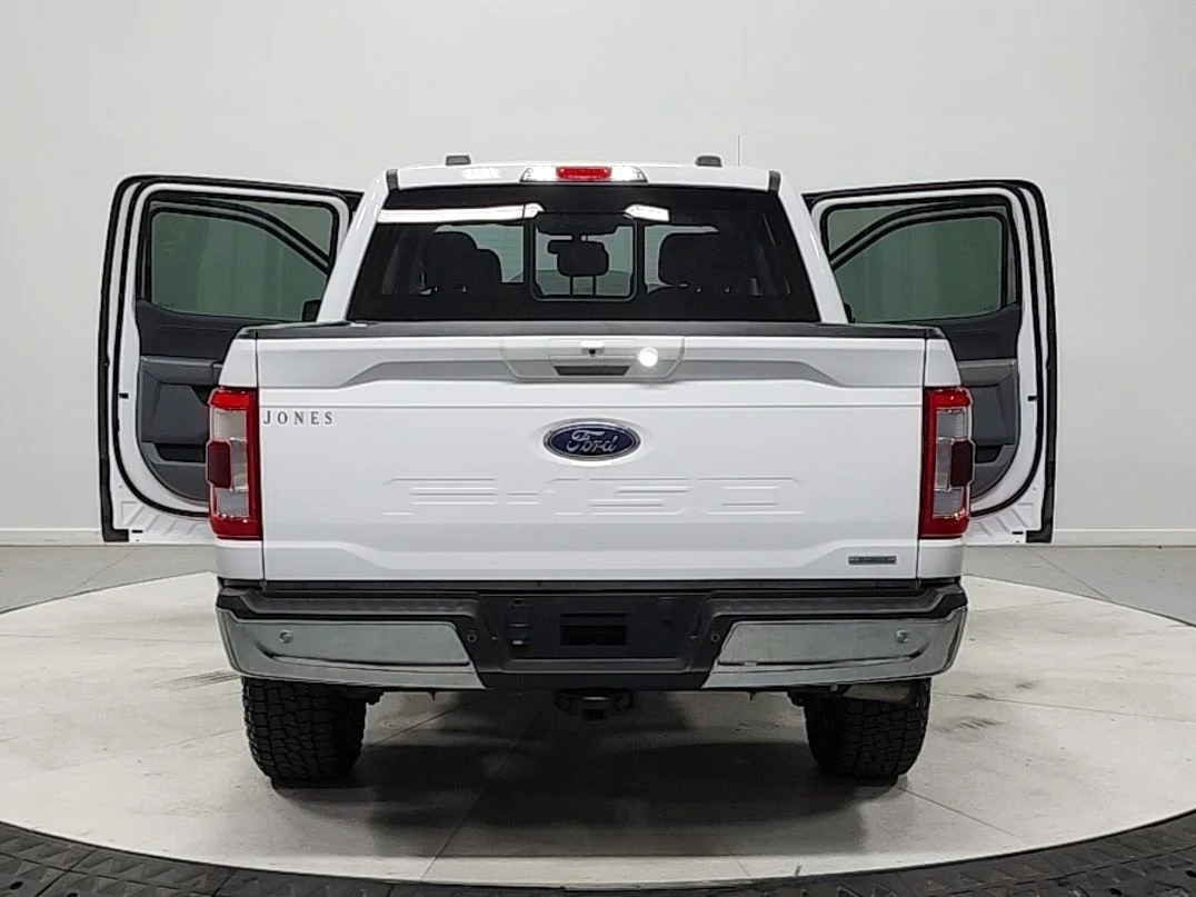 Used 2021 White Ford Lariat image 14