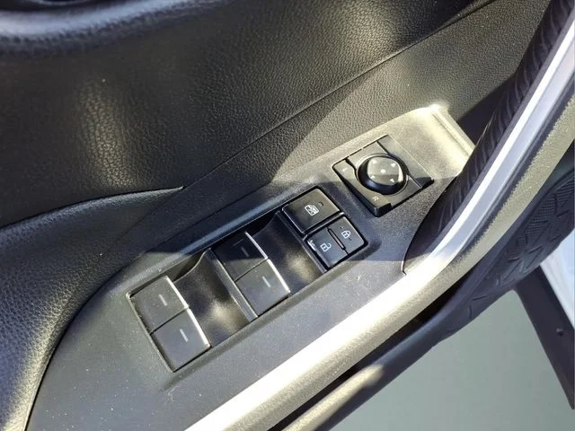 Used 2024 White Toyota XLE image 10