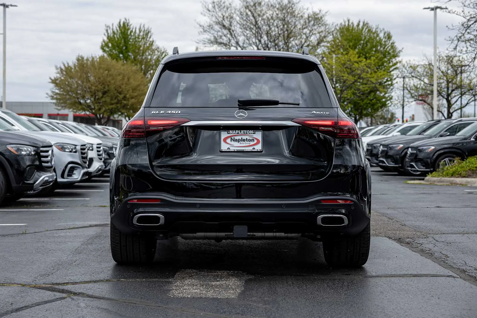 New 2026 Black Mercedes-Benz GLE 450 image 4