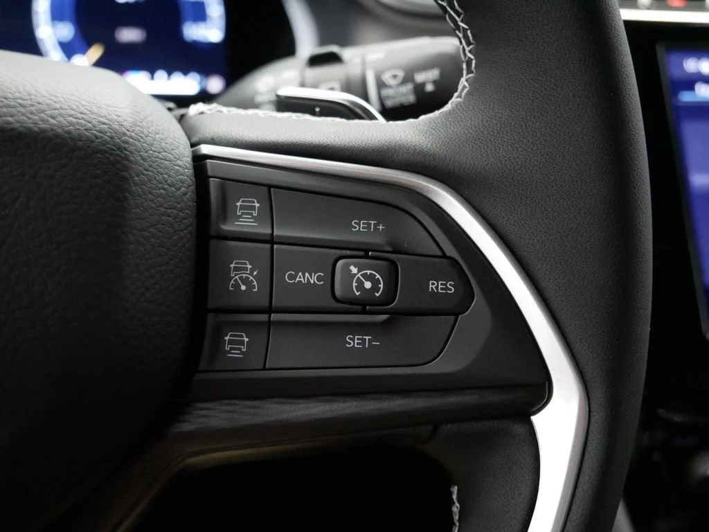 2025 Jeep Grand Cherokee Laredo - Photo 27
