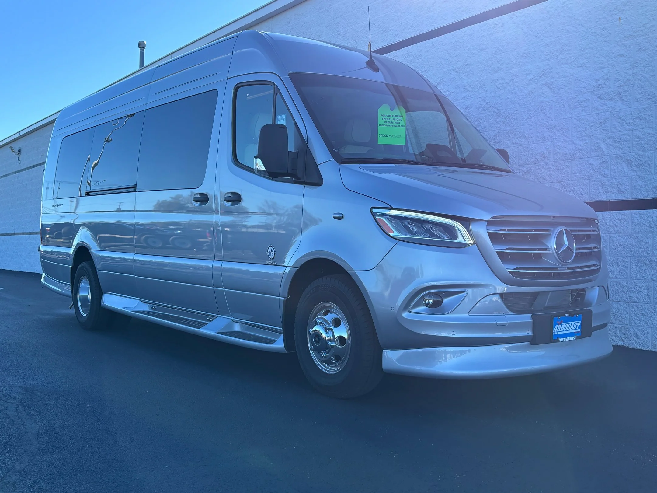 New 2026  Mercedes-Benz Cargo 170 WB image 1