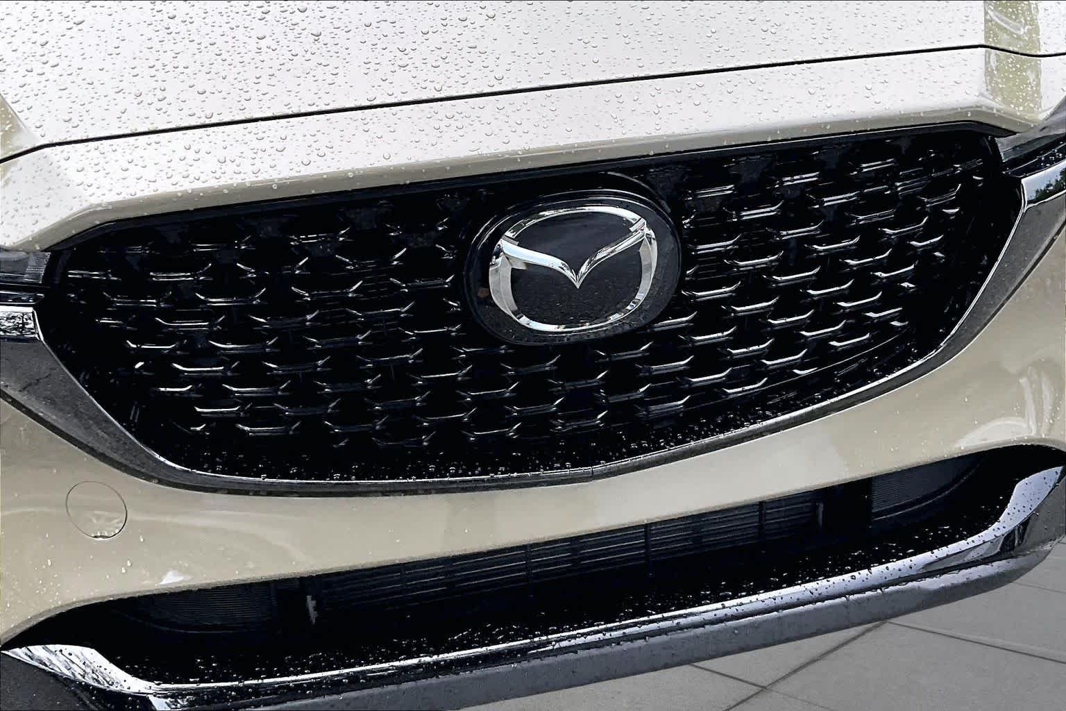 Used 2024 Zircon Sand Metallic Mazda 2.5 Carbon Turbo image 30
