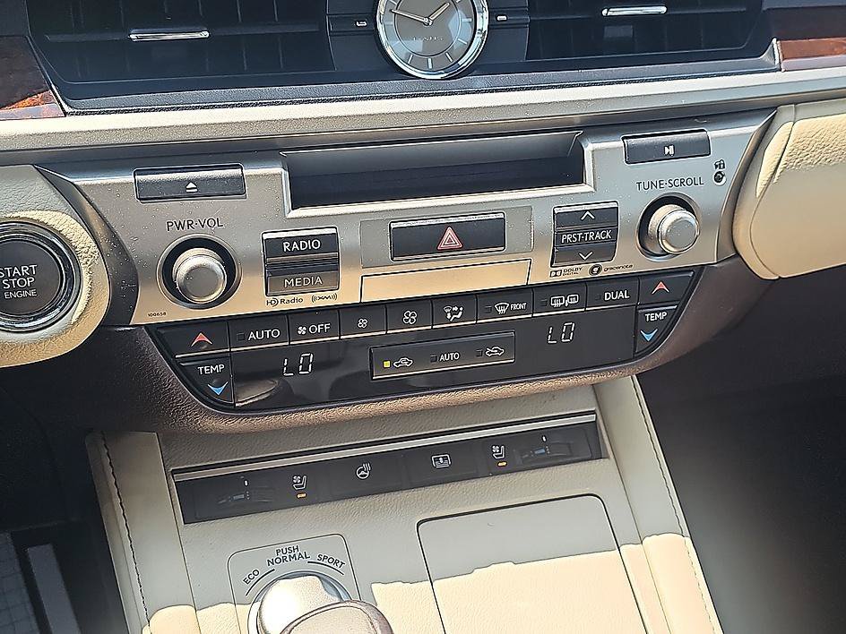 Used 2017 Atomic Silver Lexus ES 350 image 24