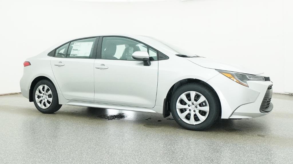 New 2026 Classic Silver Met Toyota LE image 3
