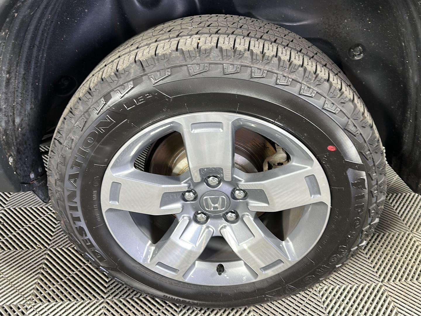 Used 2026 Gray Honda RTL image 8