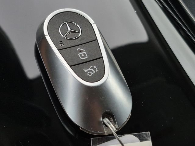 Certified Used 2025 Black Mercedes-Benz GLC 350e image 39