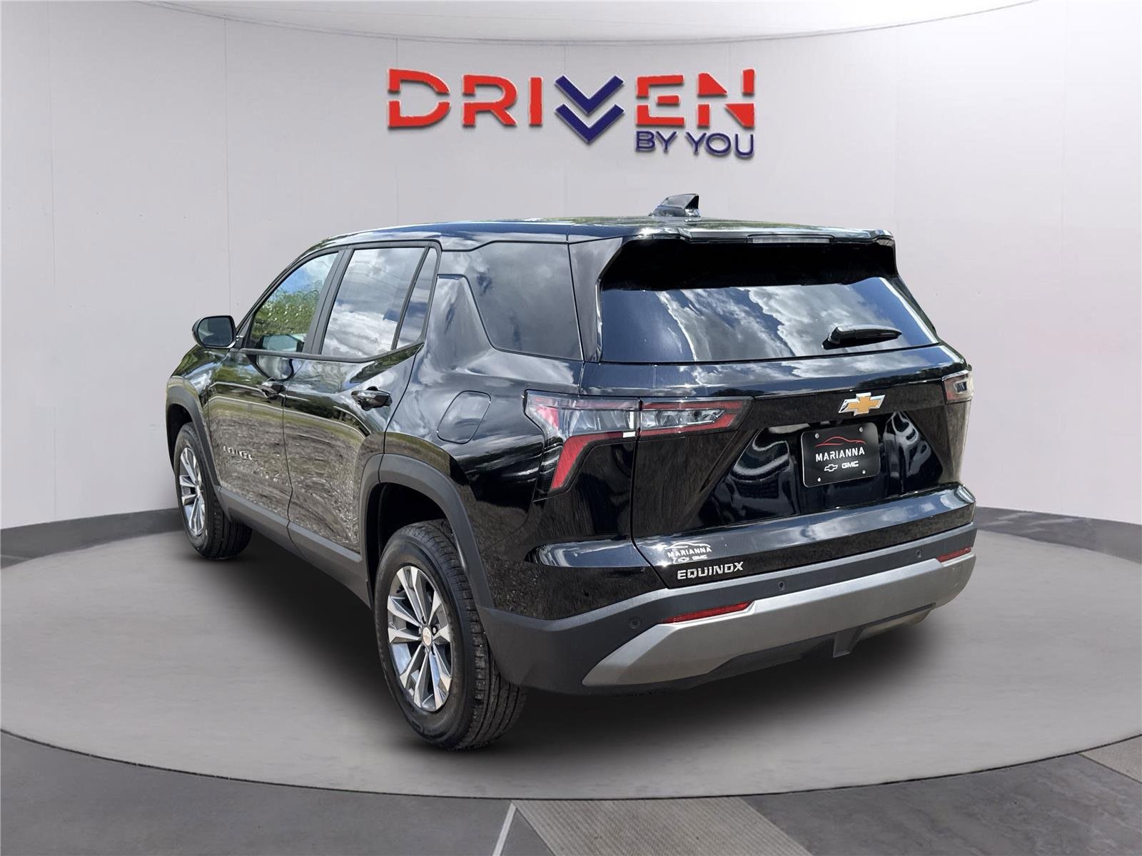 New 2026 Mosaic Black Metallic Chevrolet LT image 6