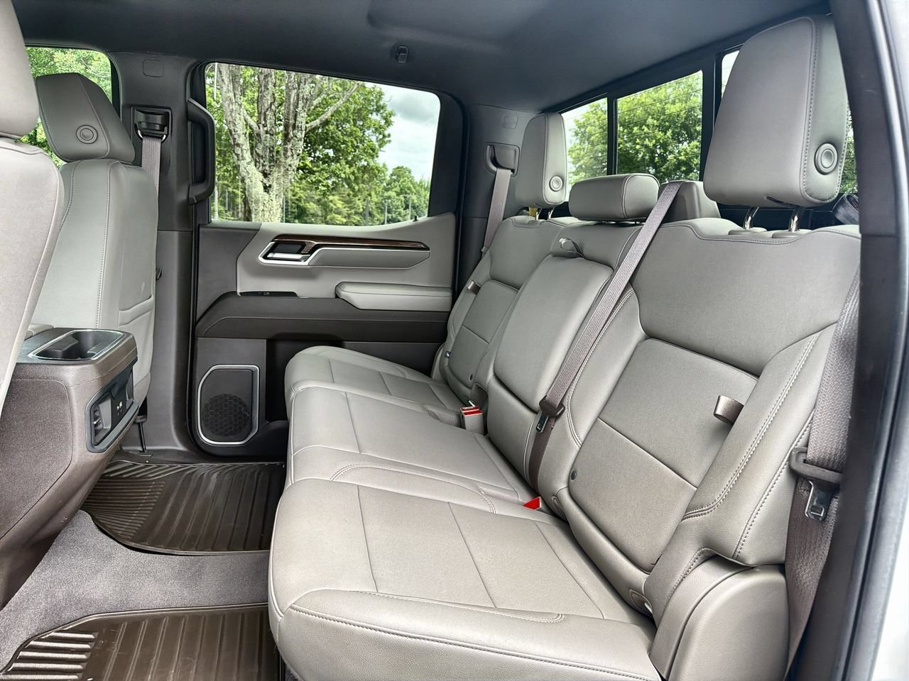 Used 2023 Summit White Chevrolet RST image 20