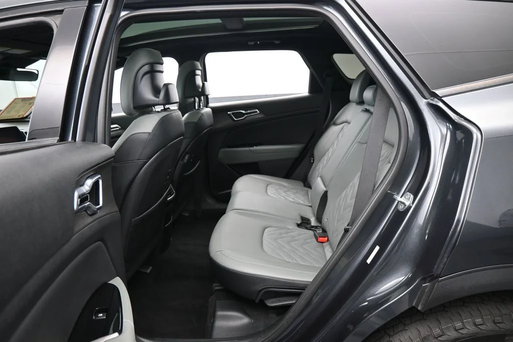 Used 2023 Gravity Gray Kia X-Pro Prestige image 35