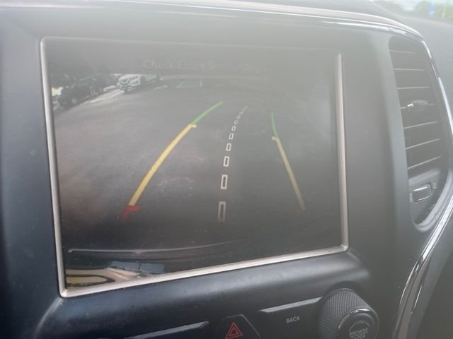 Used 2015 Black Jeep Limited image 11