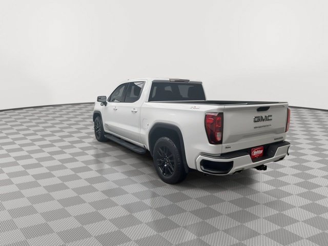 Used 2024 Summit White GMC Elevation image 41