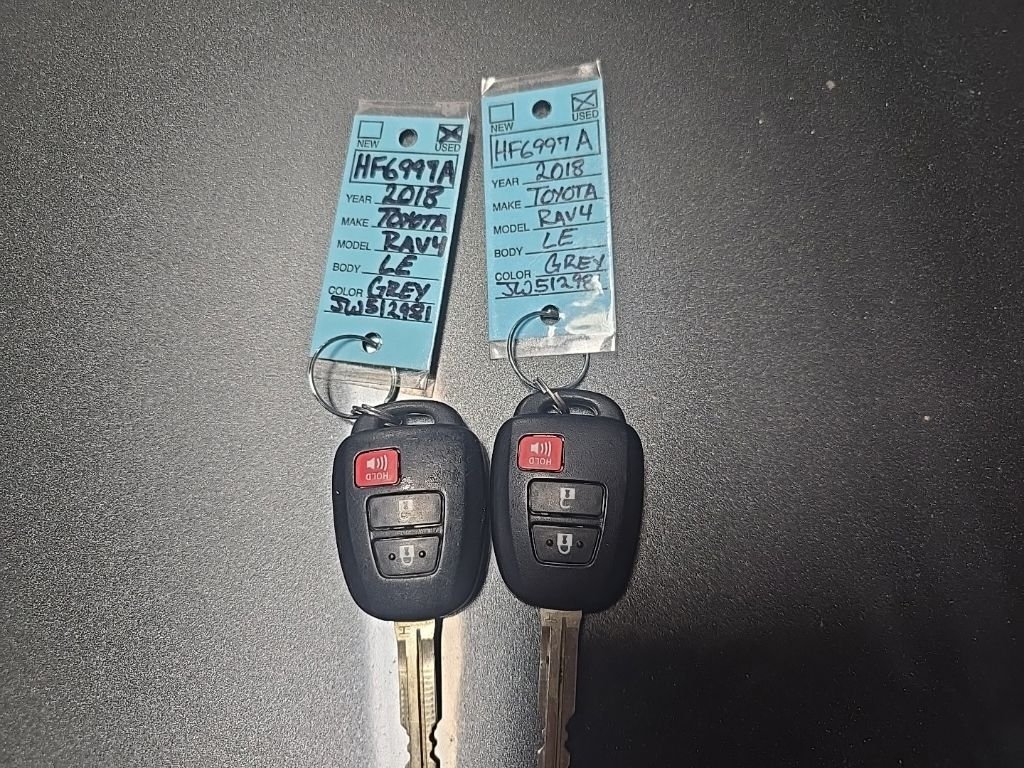 Used 2018 Gray Toyota LE image 15