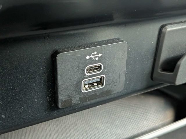 Used 2025 Black Ford XLT image 20
