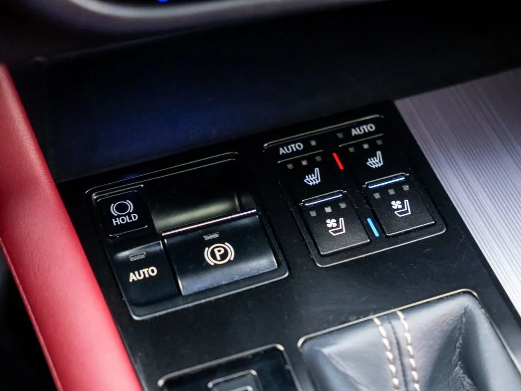 Used 2017 White Lexus 350 F Sport image 27