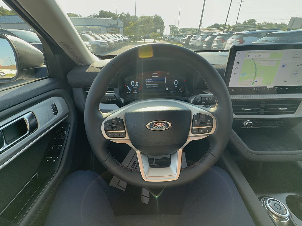New 2026 Vapor Blue Metallic Ford Active image 14