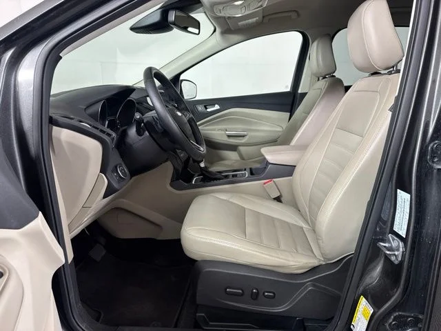 Used 2018 Magnetic Ford Titanium image 11