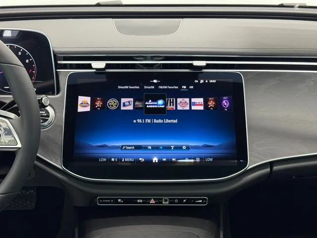 New 2027 Black Mercedes-Benz E 350 image 4