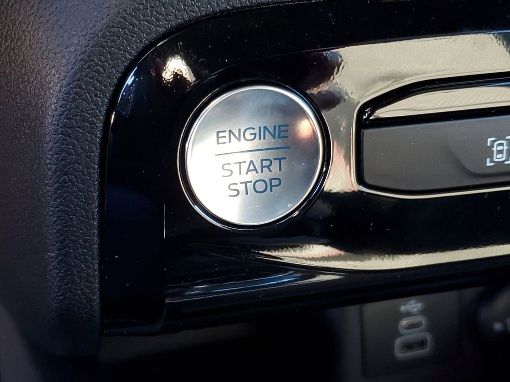 2026 Ford Escape ST-Line - Photo 12