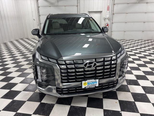Used 2023 Hyundai Palisade Calligraphy with VIN KM8R7DGE9PU615558 for sale in Rochester, Minnesota