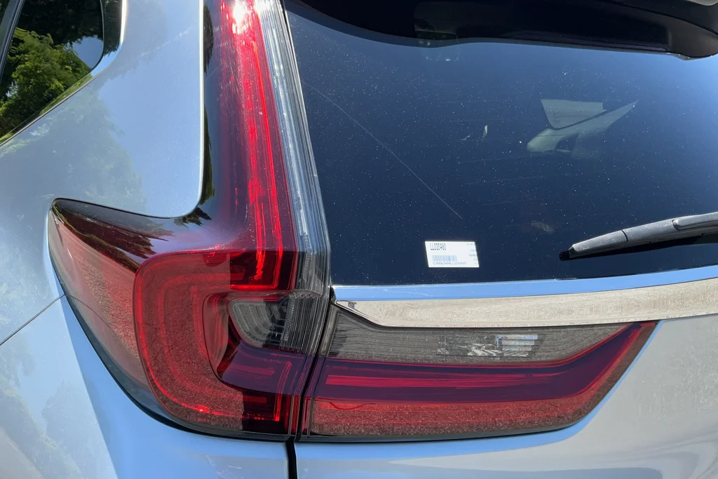 Used 2020 Silver Honda Touring image 26