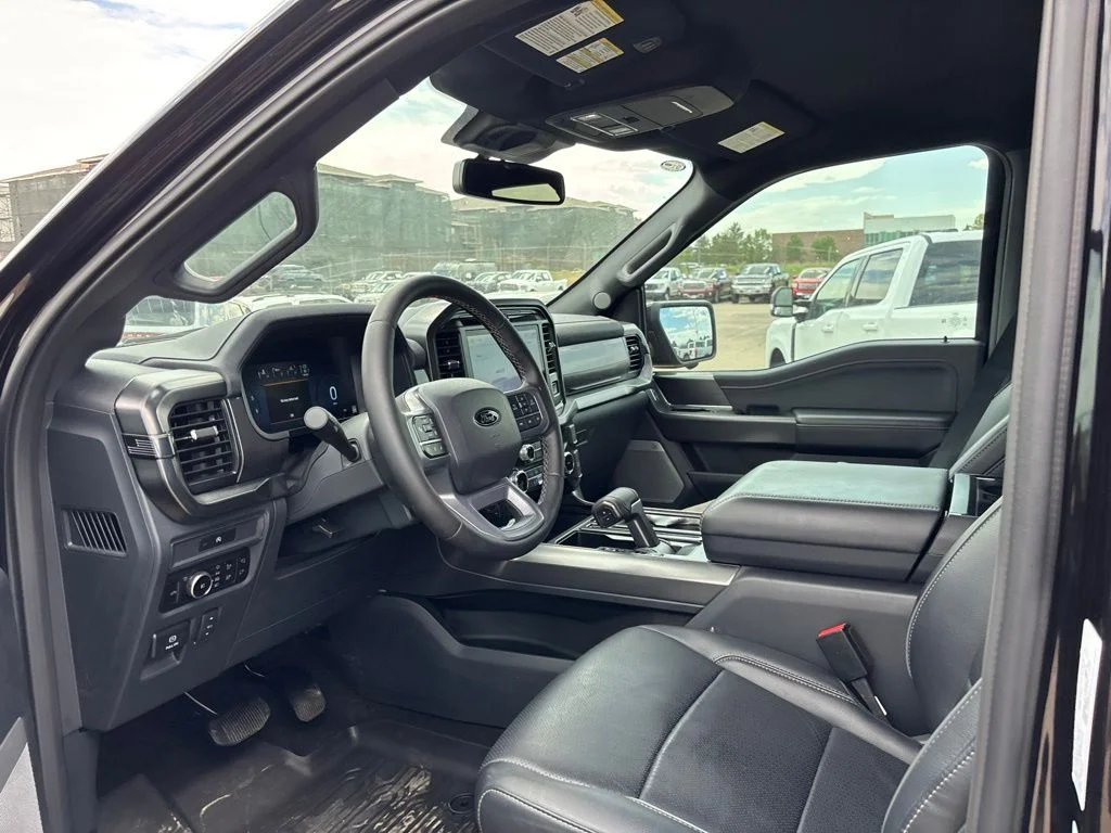 Used 2025 Black Ford Lariat image 9