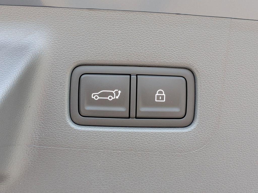 New 2026 Gray Hyundai SE AWD image 28