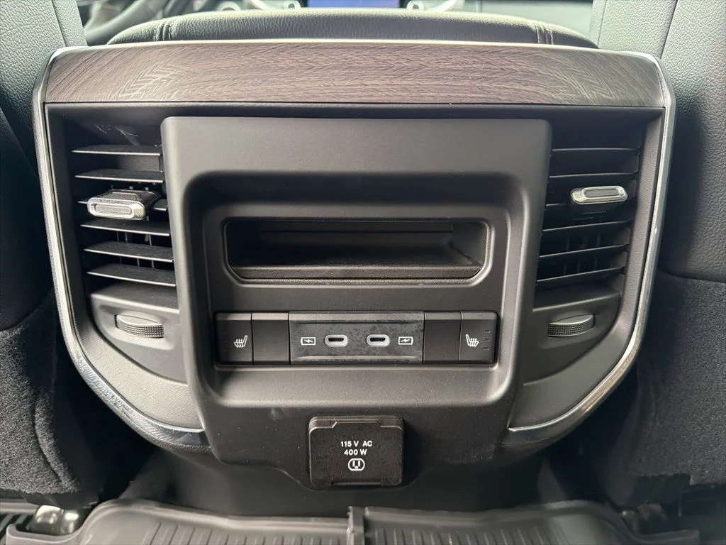 New 2026 Bright White Clear-Coat Exterior Paint RAM Laramie image 23