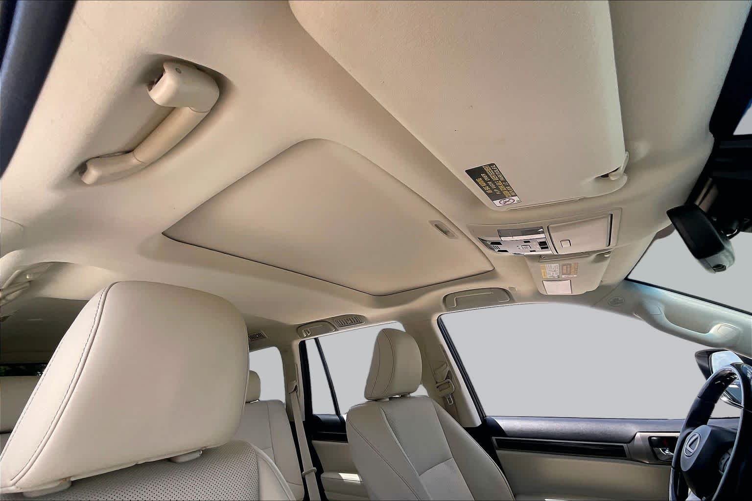Used 2021 Starfire Pearl Lexus Premium image 12