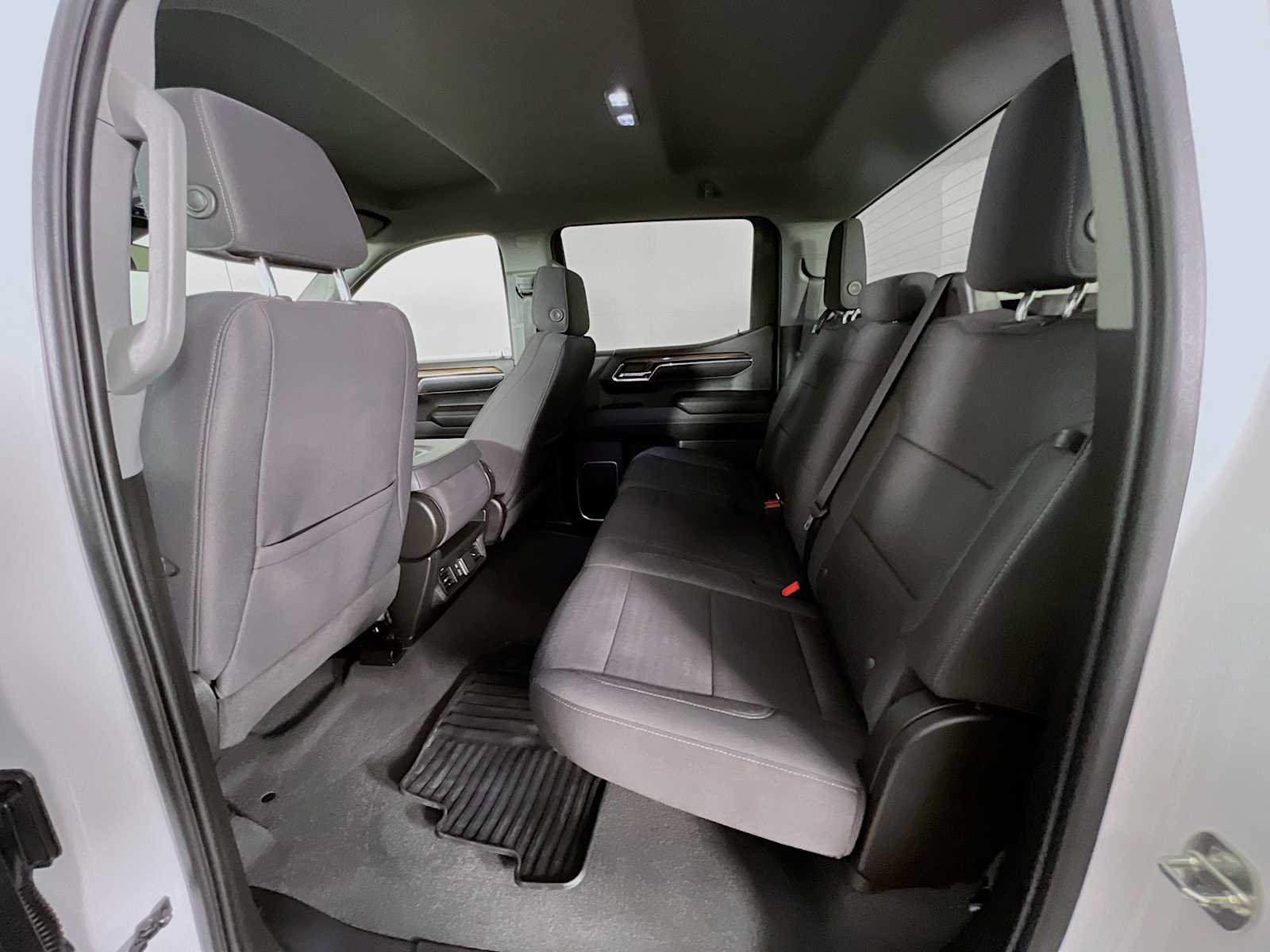 Used 2023 Summit White Chevrolet LT image 23