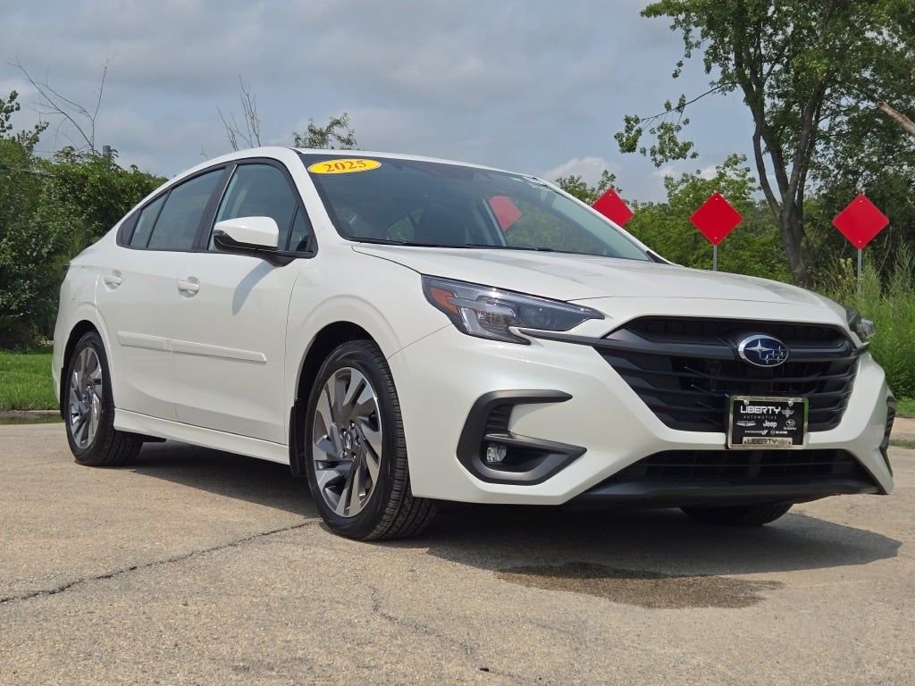 Used 2025 White Subaru Limited image 5