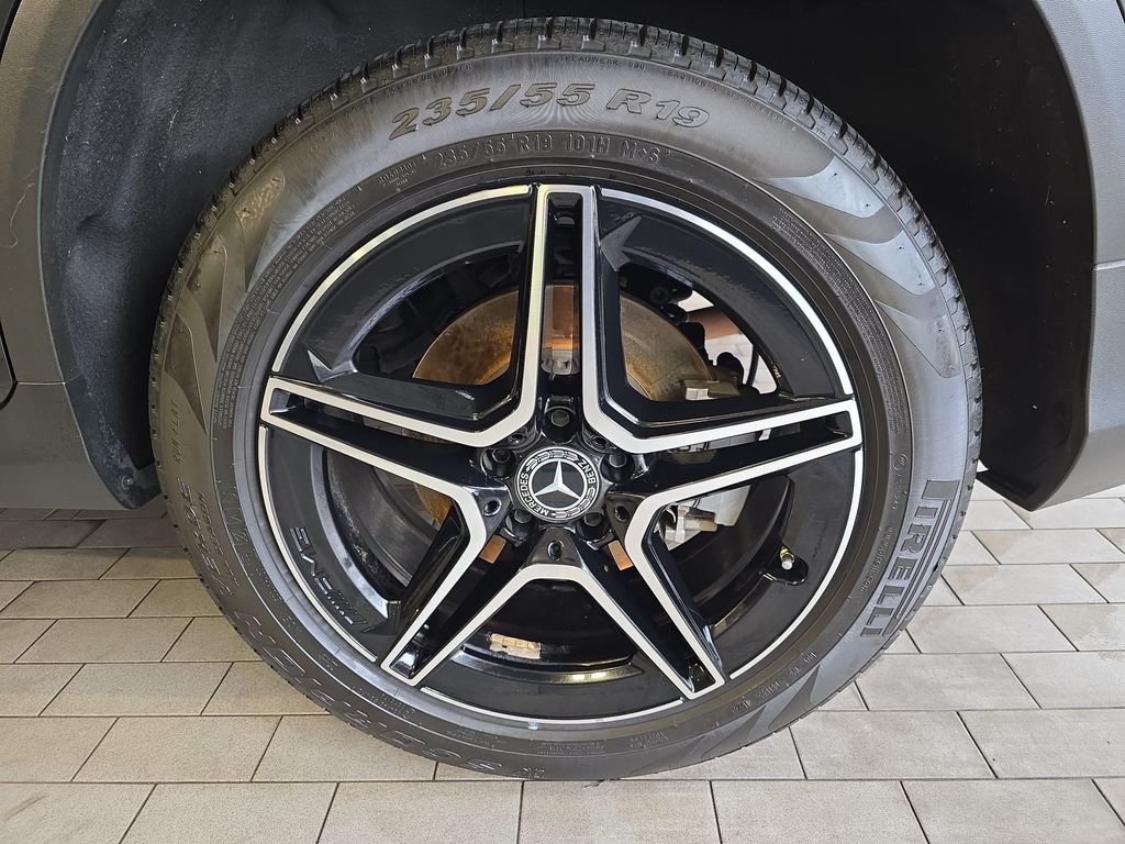 Certified Used 2022 Gray Mercedes-Benz GLC 300 image 37
