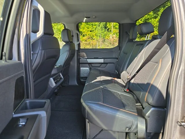 2026 Ford F-350 Super Duty XL - Photo 12