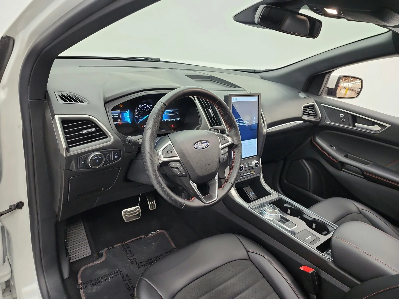 Used 2022 Star White Metallic Tri-Coat Ford ST-Line AWD image 9