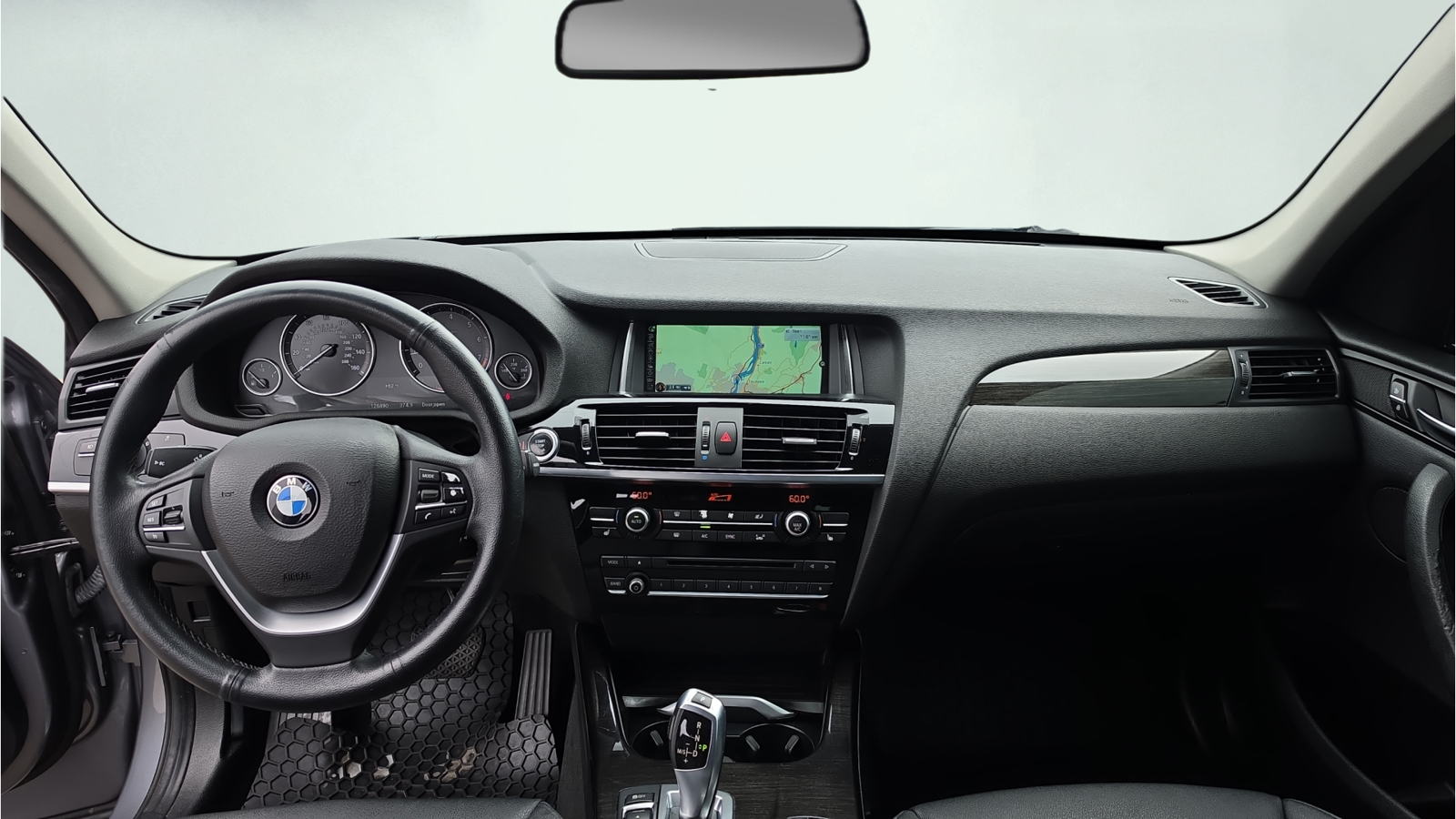 Used 2016 Gray BMW xDrive28i image 14