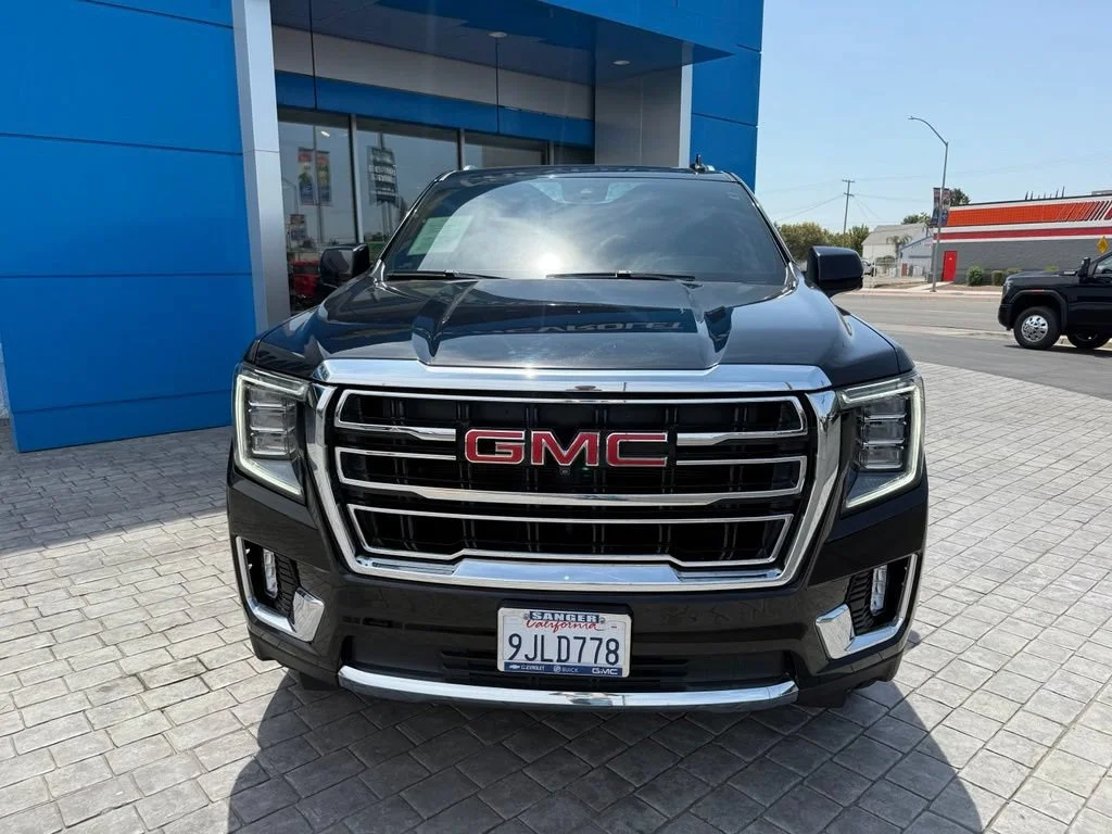 Used 2023 Onyx Black GMC SLT image 3